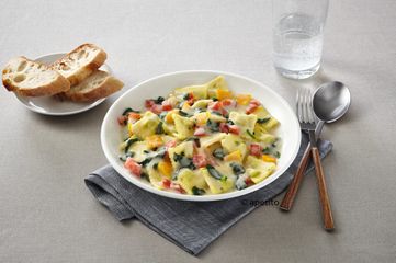 apetito Menüservice Pasta mit Spinat